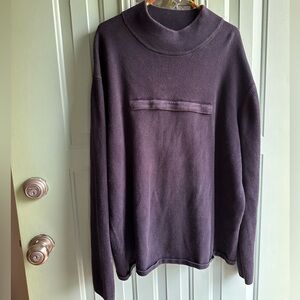 Vintage Gray Pullover Sweater with Red Interior Zip Pocket